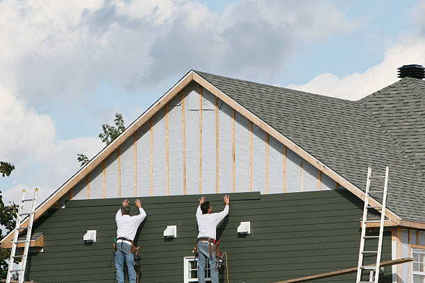 Professional Siding Installation technician working in Crooksville, OH